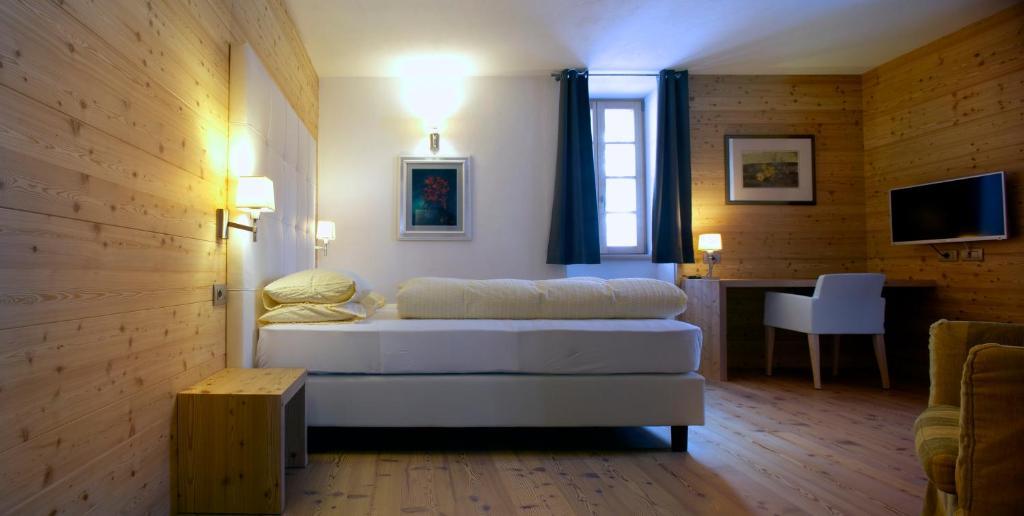 Hotel Costabella Пасо Сан Пелегрино Стая снимка